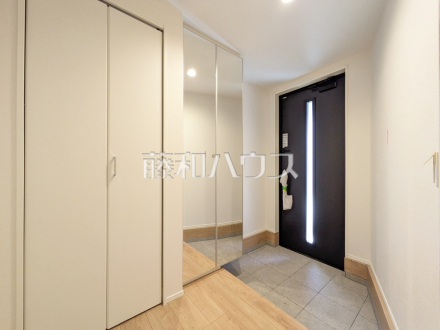 1号棟　玄関　【立川市錦町２丁目】／撮影日2026/01/13