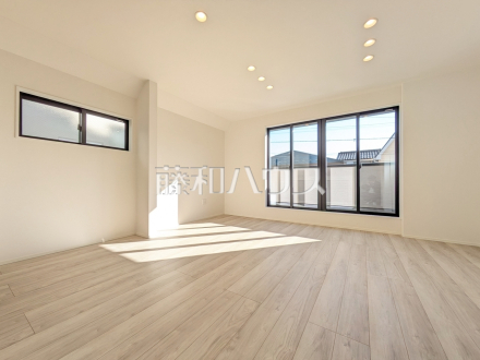 2号棟　リビング　【立川市錦町２丁目】／撮影日2026/01/13