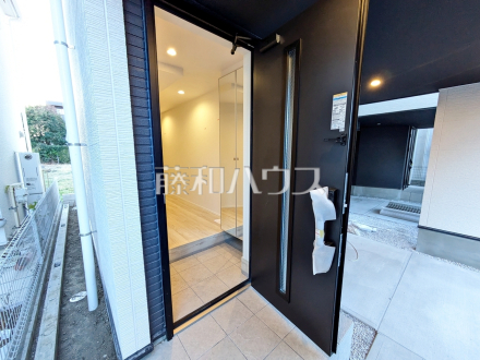 2号棟　玄関　【立川市錦町２丁目】／撮影日2026/01/11