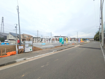 ≪接道状況≫周辺は落ち着いた雰囲気の住宅地です。小さなお子様がいるご家庭も安心です。　【府中市日新町４丁目】／撮影日2025/10/31