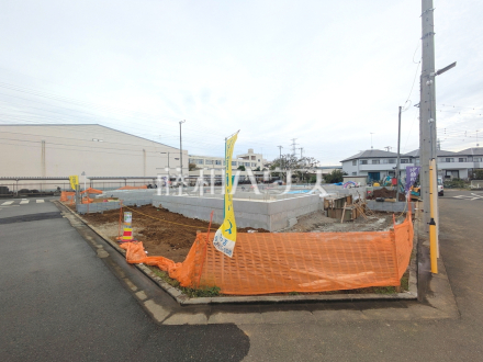 ≪3号棟　外観≫主寝室は南面に面した7.5帖の陽だまりスペースでご用意♪【府中市日新町４丁目】／撮影日2025/10/31