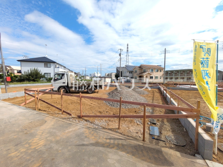 ≪6号棟　外観≫ご家族が集うリビングは広さゆったり約19.7帖のプラン☆【府中市日新町４丁目】／撮影日2025/10/10