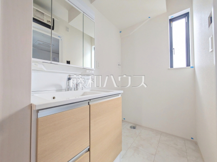 Q号棟　洗面室　【府中市日新町５丁目】／撮影日2026/01/17