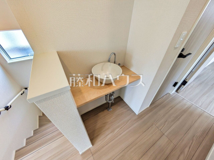 2階にも手洗いボウルを設置しました。「あったらいいな」がある、充実の設備仕様♪【西東京市北町３丁目】／撮影日2026/02/05