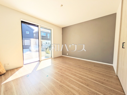 2号棟　居室　ゆったりとした広さのある7.62帖洋室！【日野市大字日野】／撮影日2025/10/17