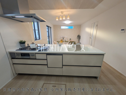 6号棟　キッチン　【府中市多磨町２丁目】／撮影日2026/03/22