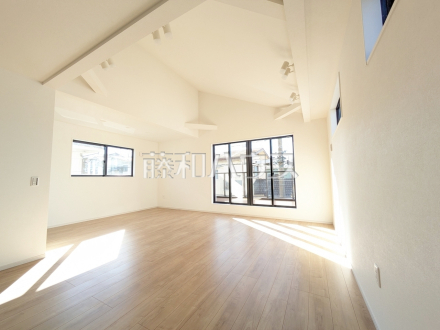 リビング　【練馬区東大泉７丁目】／撮影日2026/01/12