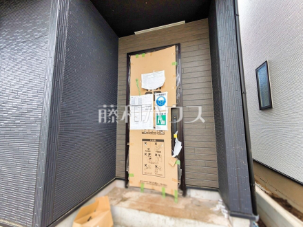 1号棟　玄関　【東久留米市下里１丁目】／撮影日2026/04/07