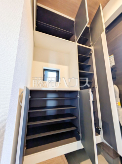 1号棟　収納　【東久留米市下里１丁目】／撮影日2026/04/10