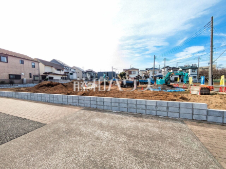 接道状況および現場風景　【西東京市中町６丁目】物件より10分圏内に小中学校・保育園・スーパー揃う好住環境／撮影日2026/01/15