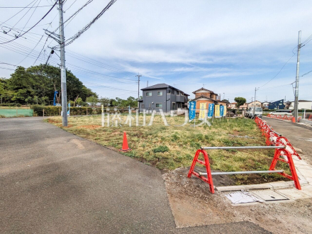 現場風景　【西東京市中町６丁目】 見学はしたいけど、なかなか時間が取れない・・・そんな方に出勤前や仕事終わりにマイホームを見学できるサポートをいたします。 ／撮影日2026/04/17