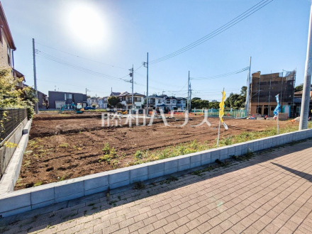 接道状況および現場風景　【西東京市中町６丁目】見学はしたいけど、なかなか時間が取れない・・・そんな方に出勤前や仕事終わりにマイホームを見学できるサポートをいたします。／撮影日2026/05/11