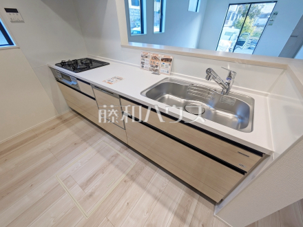 2号棟　キッチン　【福岡市早良区重留２丁目】／撮影日2026/02/12