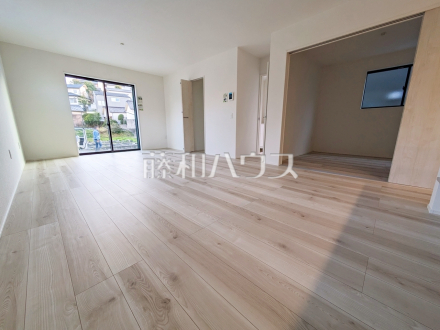 2号棟　リビング　【福岡市早良区重留２丁目】／撮影日2026/02/12