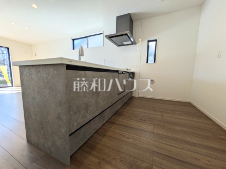 1号棟　キッチン　【調布市八雲台１丁目】／撮影日2026/02/09