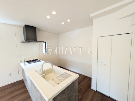 1号棟　キッチン　【調布市八雲台１丁目】／撮影日2026/02/06