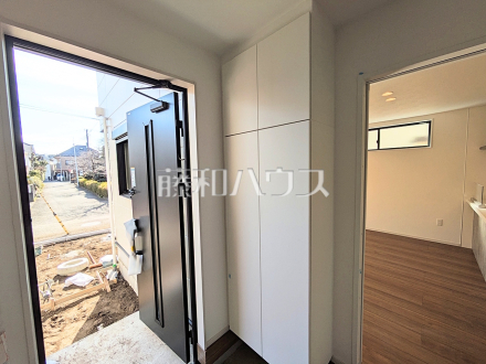 1号棟　玄関　【調布市八雲台１丁目】／撮影日2026/02/06