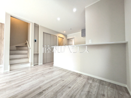 A号棟　リビング　【八王子市緑町】／撮影日2026/02/28