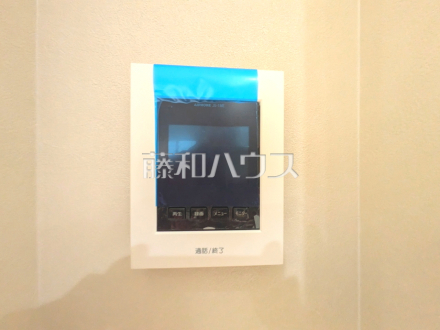 A号棟　TVモニター付きインターホン　【八王子市緑町】　訪問者がわかるTVモニター付インターホンは、お子様がお留守番をされるときも安心ですね。　／撮影日2026/02/28