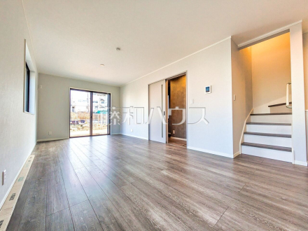 B号棟　リビング　【八王子市緑町】／撮影日2026/03/21