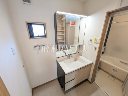 A号棟　洗面室　【日野市大字石田】／撮影日2026/04/17