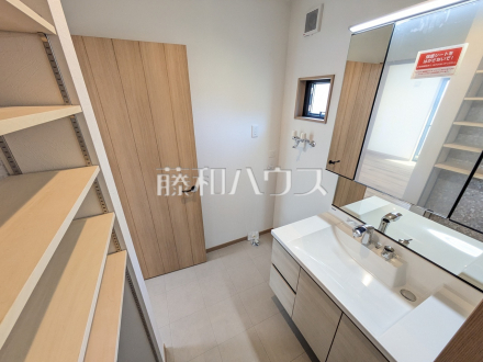 A号棟　洗面室　【日野市大字石田】／撮影日2026/04/17