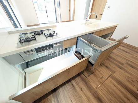 A号棟　キッチン　【日野市大字石田】／撮影日2026/04/17