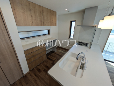 A号棟　キッチン　【日野市大字石田】／撮影日2026/04/17