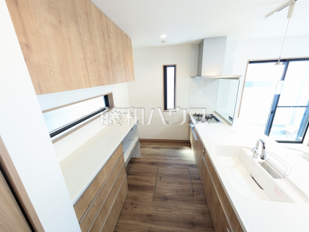 A号棟　キッチン　【日野市大字石田】／撮影日2026/04/17