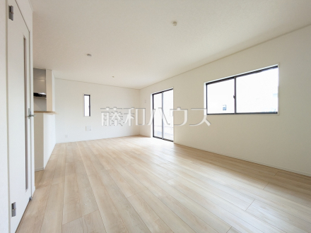 4号棟　リビング　【朝霞市宮戸３丁目】／撮影日2026/02/12