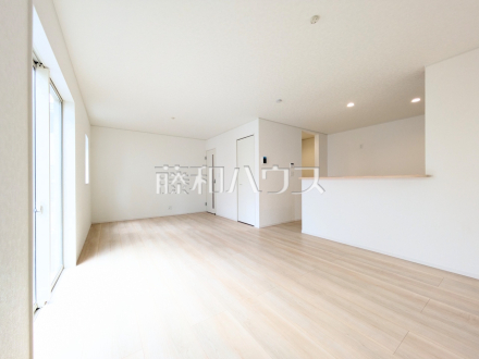 6号棟　リビング　【朝霞市宮戸３丁目】／撮影日2026/02/12