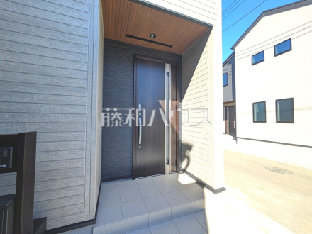 2号棟　玄関　【東村山市久米川町３丁目】／撮影日2026/02/19