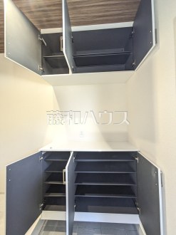 2号棟　下駄箱　【東村山市久米川町３丁目】／撮影日2026/02/19