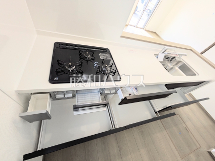 D号棟　キッチン　【府中市日新町３丁目】／撮影日2026/02/27