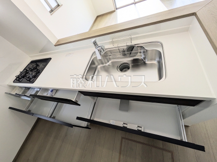 D号棟　キッチン　【府中市日新町３丁目】／撮影日2026/02/27