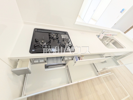 F号棟　キッチン　【府中市日新町３丁目】／撮影日2026/02/27