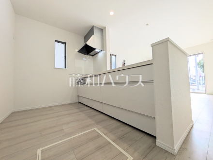 F号棟　キッチン　【府中市日新町３丁目】／撮影日2026/02/27