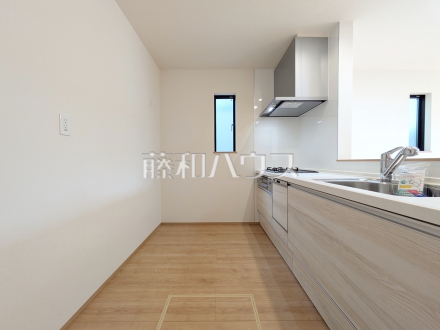 B号棟　キッチン　【練馬区南大泉１丁目】／撮影日2026/04/14