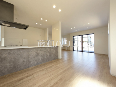 1号棟　リビング　【日野市万願寺６丁目】／撮影日2026/02/21