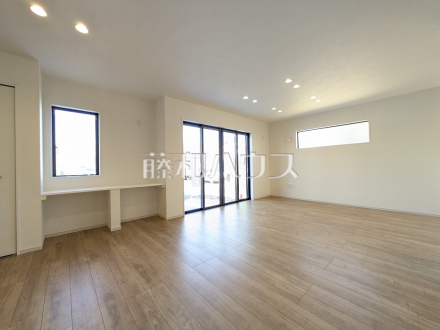 1号棟　リビング　【日野市万願寺６丁目】／撮影日2026/02/21