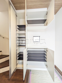 1号棟　収納　【新座市石神２丁目】／撮影日2026/03/23