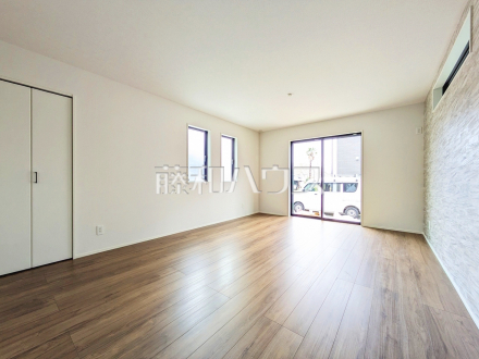 4号棟　リビング　【新座市石神２丁目】／撮影日2026/03/23