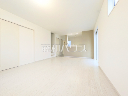 3号棟　リビング　【福岡市城南区片江３丁目】／撮影日2026/03/22