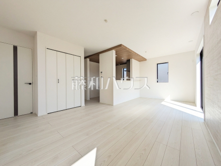 9号棟　リビング　【新座市石神２丁目】／撮影日2026/03/23