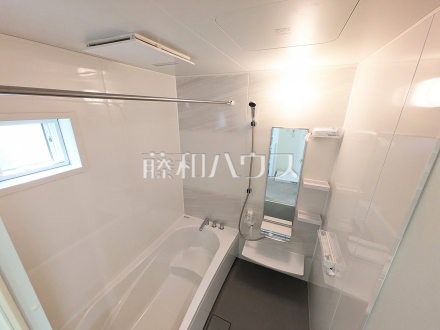 B号棟　浴室　【与那原町字与那原】／撮影日2026/02/26
