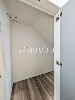 B号棟　収納　【与那原町字与那原】／撮影日2026/02/26