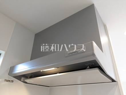 B号棟　レンジフード　【与那原町字与那原】／撮影日2026/02/26