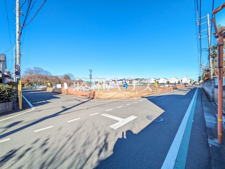 接道状況および現場風景　【国分寺市戸倉４丁目】／撮影日2025/12/18