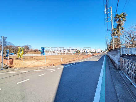 接道状況および現場風景　【国分寺市戸倉４丁目】／撮影日2025/12/18