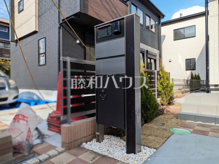 4号棟　TVモニター付きインターホン・郵便ポスト・宅配ボックス　【国分寺市高木町２丁目】／撮影日2026/03/16